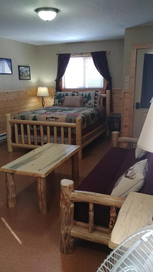 9 Bar W Cabins West Yellowstone Ngoại thất bức ảnh
