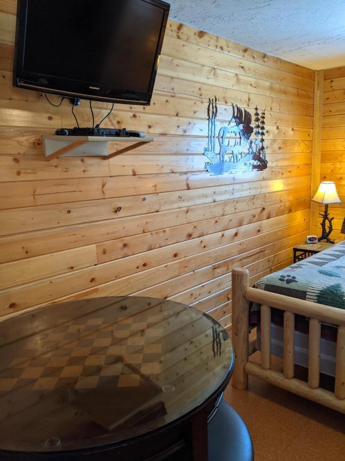 9 Bar W Cabins West Yellowstone Ngoại thất bức ảnh